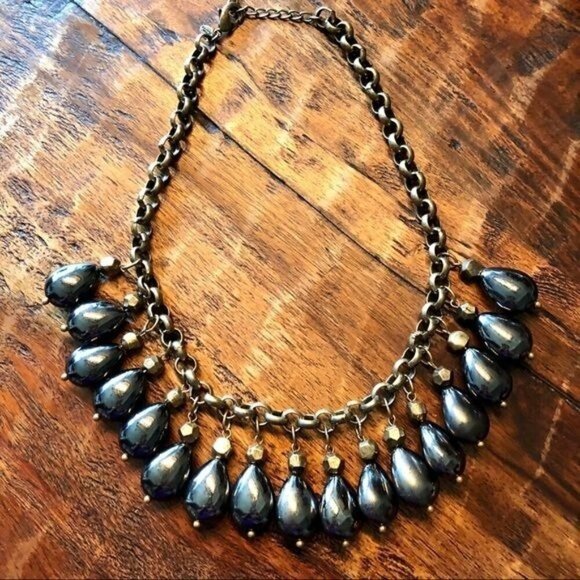Chico’s Cleopatra Brass and Hematite Drop Statement Necklace - Picture 3 of 10